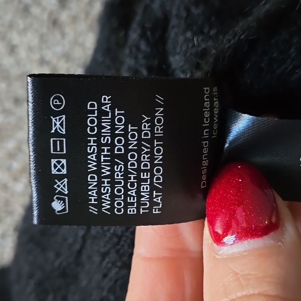 NWOT Túnmóar knitted lace long sweater - Picture 9 of 13